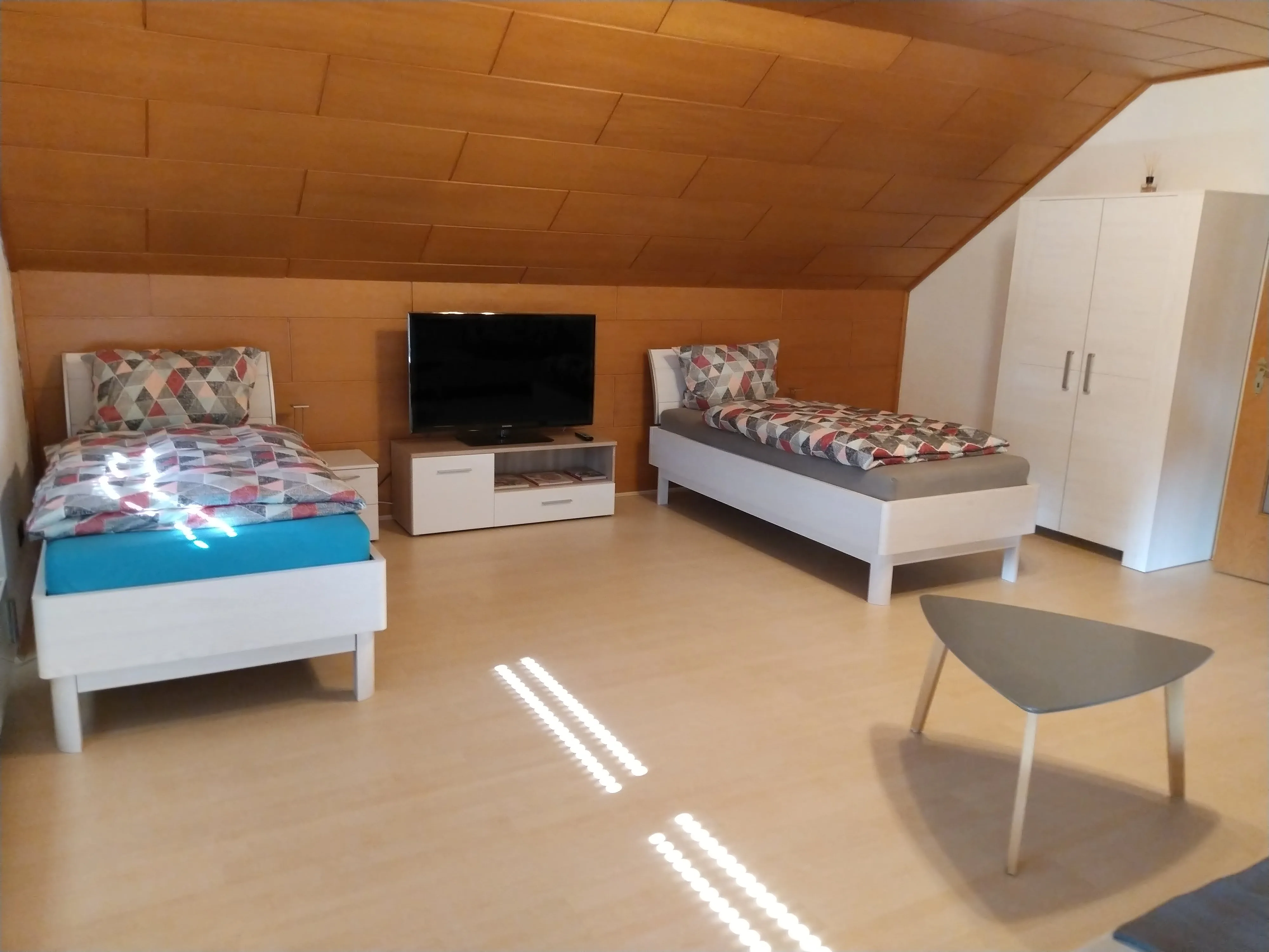 Schlafzimmer 1 – Betten getrennt